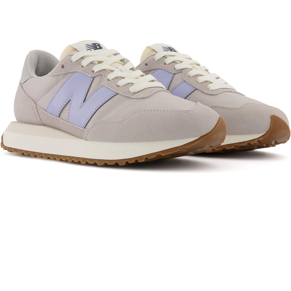 New Balance women’s 237 V1 Sneaker
